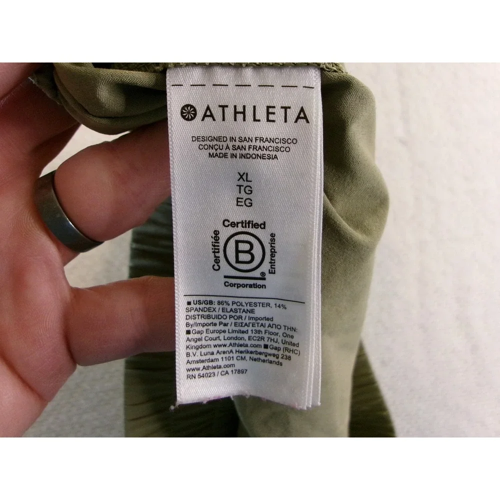 Athleta trekkie north
